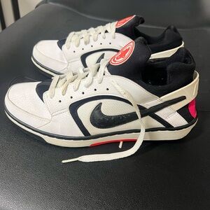 Nike White and Black Athletic Sneakers